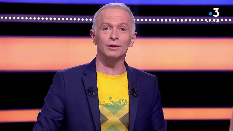 Questions pour un champion : après une chute vertigineuse, Samuel Etienne supprimé sur France 3 Questions pour un champion : après une chute vertigineuse, Samuel Etienne supprimé sur France 3