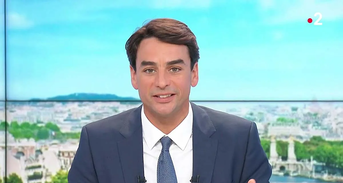 Julian Bugier s’en va, son discret message d’au revoir sur France 2 Julian Bugier s’en va, son discret message d’au revoir sur France 2