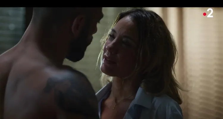 Un si grand soleil (spoiler) : Virgile découvre la liaison Manu / Eve, Anissa attaquée par Antonin sur France 2 Un si grand soleil (spoiler) : Virgile découvre la liaison Manu / Eve, Anissa attaquée par Antonin sur France 2