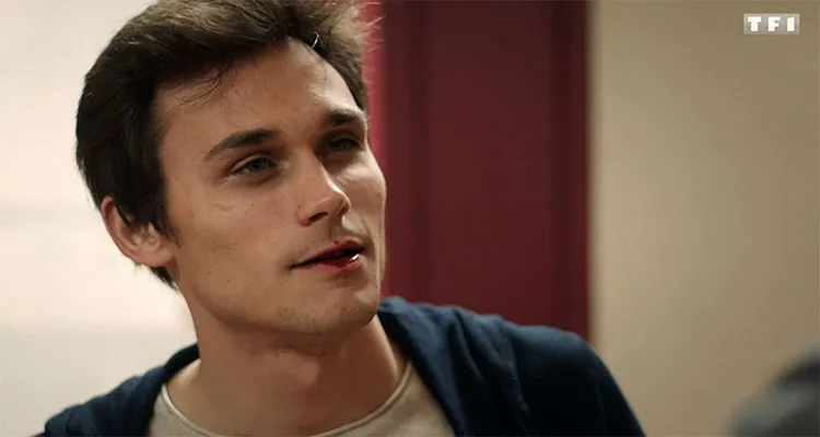 Ici tout commence (spoiler) : Louis violemment frappé par Axel, la mise en garde de Salomé sur TF1 Ici tout commence (spoiler) : Louis violemment frappé par Axel, la mise en garde de Salomé sur TF1
