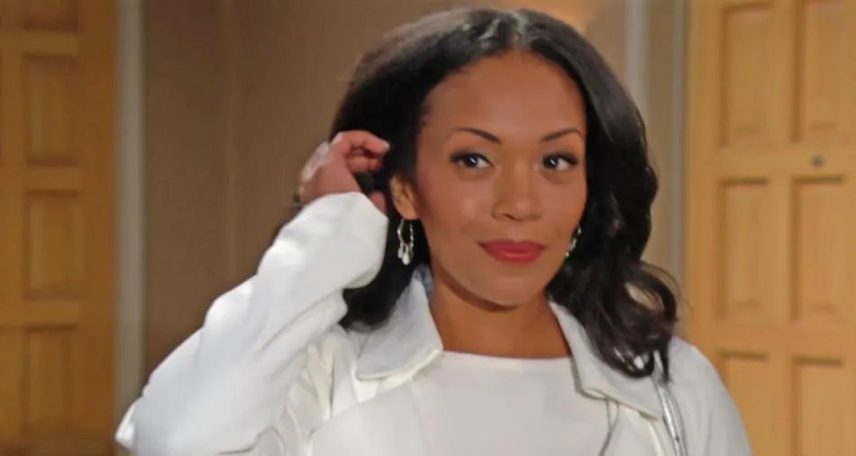 Amanda (Mishael Morgan) est de retour à Genoa Amanda (Mishael Morgan) est de retour à Genoa