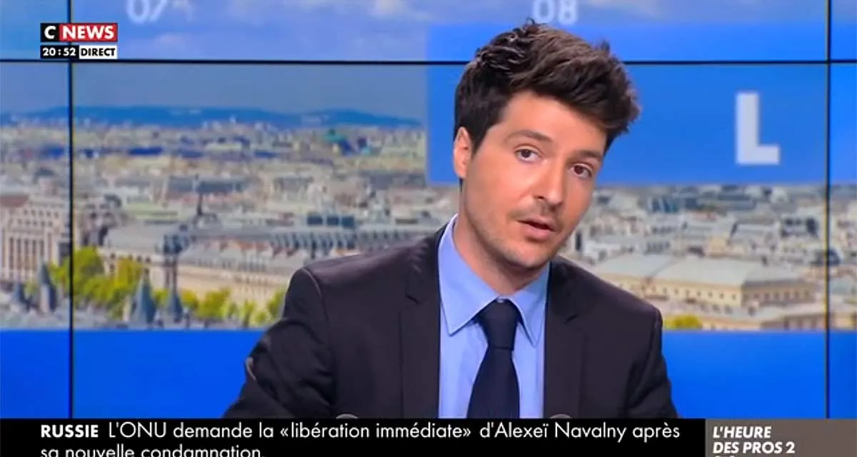 L’heure des Pros : « Vous êtes odieux ! » Eliot Deval quitte l’antenne de CNews, son message à Pascal Praud L’heure des Pros : « Vous êtes odieux ! » Eliot Deval quitte l’antenne de CNews, son message à Pascal Praud