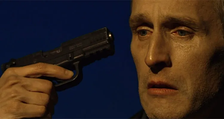 Les Mystères de l’amour (spoiler) : un suicide annoncé, Hélène totalement abandonnée par Nicolas Les Mystères de l’amour (spoiler) : un suicide annoncé, Hélène totalement abandonnée par Nicolas