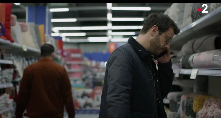 Un si grand soleil (spoiler) : Alex va-t-il subir le même destin tragique que son collègue Manu ? Un si grand soleil (spoiler) : Alex va-t-il subir le même destin tragique que son collègue Manu ?