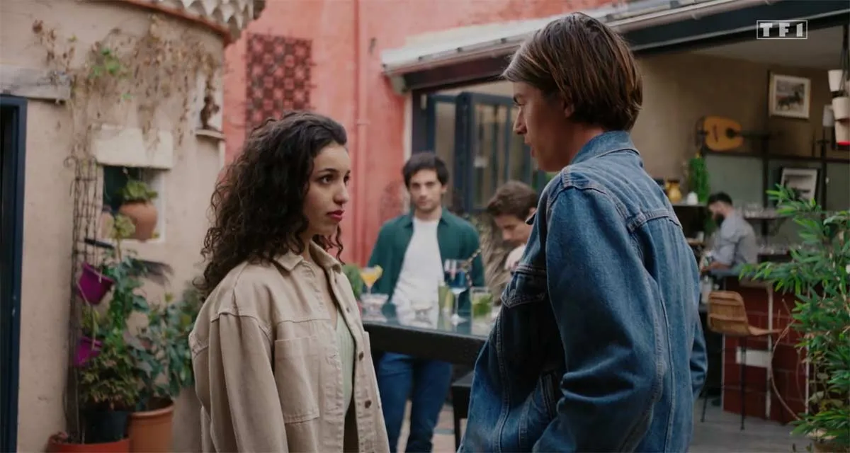 Ici tout commence en avance : Lisandro surprend Deva, Samia quitte l’Institut, Ethan bouleversé… (épisode du mardi 30 mai 2023 sur TF1) Ici tout commence en avance : Lisandro surprend Deva, Samia quitte l’Institut, Ethan bouleversé… (épisode du mardi 30 mai 2023 sur TF1)