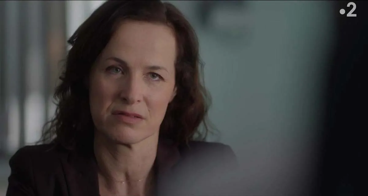 Un si grand soleil en avance : Aurore tuée sous les yeux d’Enzo, Hélène sauve Pierre (épisode du mardi 2 août 2022 sur France 2) Un si grand soleil en avance : Aurore tuée sous les yeux d’Enzo, Hélène sauve Pierre (épisode du mardi 2 août 2022 sur France 2)