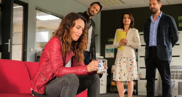 Natacha Lindinger (Sam, saison 2) : « Je me suis autorisée à faire une Sam différente de Mathilde Seigner » Natacha Lindinger (Sam, saison 2) : « Je me suis autorisée à faire une Sam différente de Mathilde Seigner »