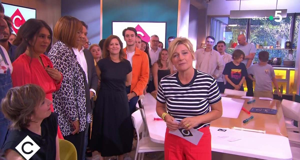 C à vous stoppé sur France 5, Anne-Elisabeth Lemoine dans la tourmente