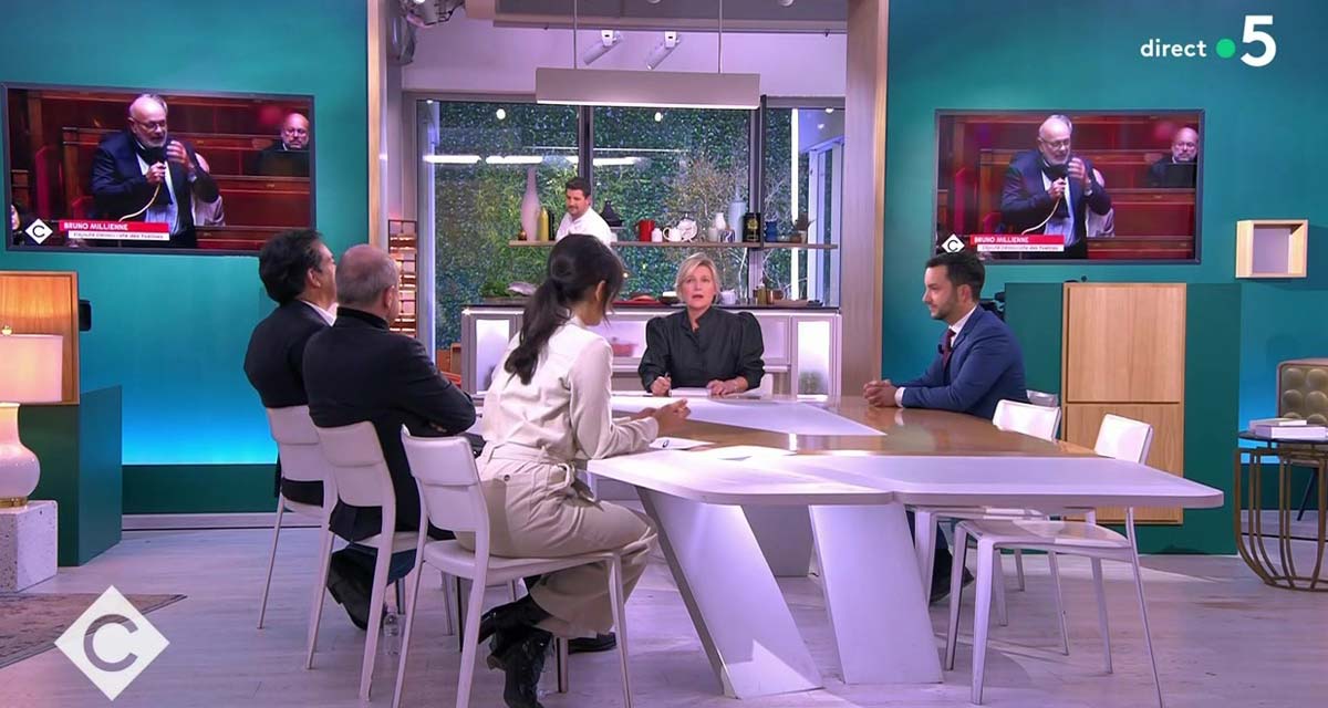 C à vous : malaise en direct pour Anne-Elisabeth Lemoine, Patrick Cohen rembarré par un invité sur France 5