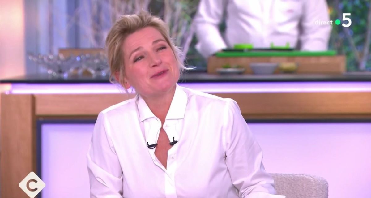 C à vous : Anne-Elisabeth Lemoine se moque des candidats de Danse avec les stars