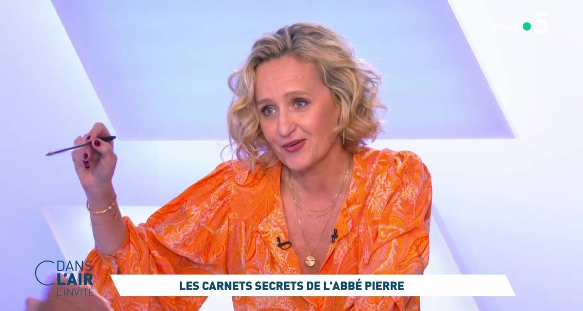 C dans l’air : le départ de Caroline Roux, son impossible message d’au revoir sur France 5