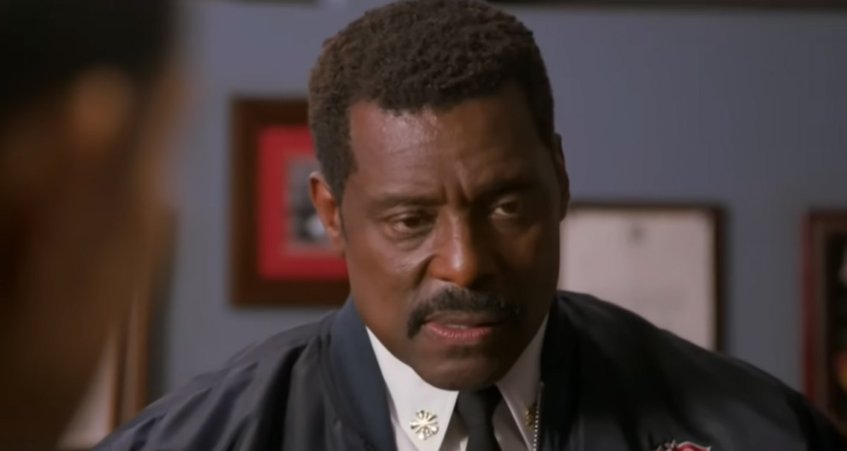 Chicago Fire : une saison 13 actée, 2 acteurs virés de la série Chicago Fire : une saison 13 actée, 2 acteurs virés de la série