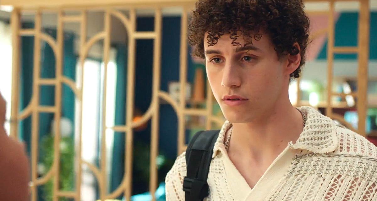Demain nous appartient (spoiler) : Rayane pris au piège, son départ annoncé Demain nous appartient (spoiler) : Rayane pris au piège, son départ annoncé