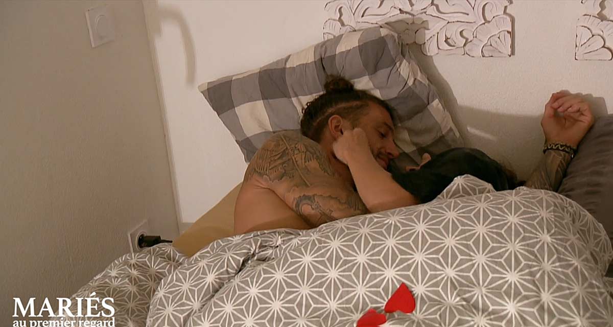 Mariés au premier regard 7 : Léa met-elle en danger son mariage avec Emanuel ? Ses confidences troublantes sur M6 Mariés au premier regard 7 : Léa met-elle en danger son mariage avec Emanuel ? Ses confidences troublantes sur M6