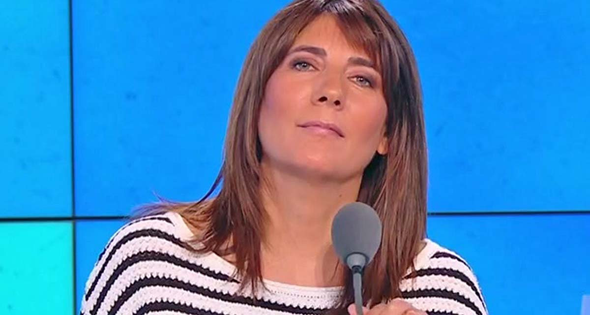 Estelle Denis : son message d’au revoir, cette annonce qui ne passe pas inaperçue Estelle Denis : son message d’au revoir, cette annonce qui ne passe pas inaperçue