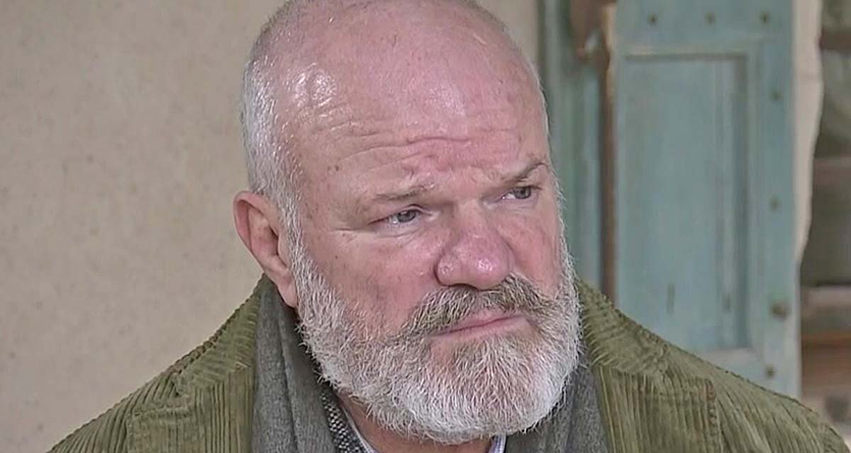 Cauchemar en cuisine : M6 change ses plans avec Philippe Etchebest Cauchemar en cuisine : M6 change ses plans avec Philippe Etchebest