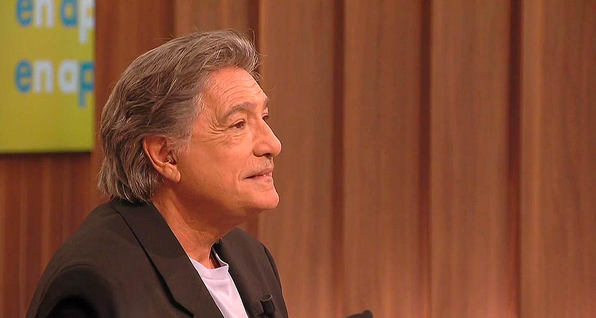 Frédéric François : un homme s’effondre en larmes devant lui Frédéric François : un homme s’effondre en larmes devant lui