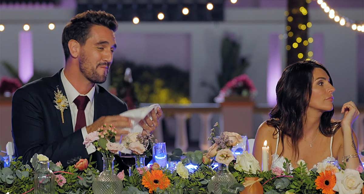 Mariés au premier regard : Tracy quitte le repas du mariage « Ils sont cinglés ! » (spoiler) Mariés au premier regard : Tracy quitte le repas du mariage « Ils sont cinglés ! » (spoiler)