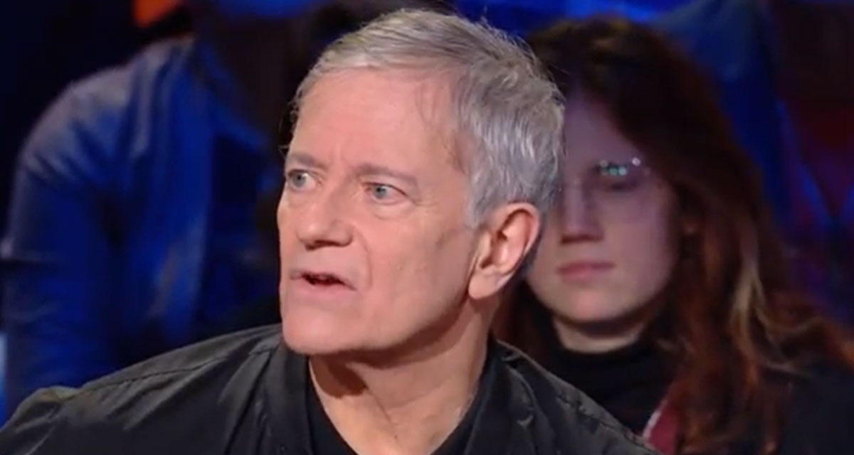 Francis Huster : après les Traîtres, M6 l’engage pour animer le jeu Murder Party Francis Huster : après les Traîtres, M6 l’engage pour animer le jeu Murder Party