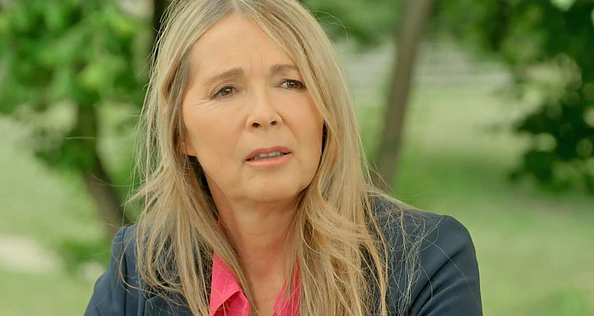 Les mystères de l’amour : le message d’Hélène Rollès, la surprise qu’elle réserve à ses fans Les mystères de l’amour : le message d’Hélène Rollès, la surprise qu’elle réserve à ses fans