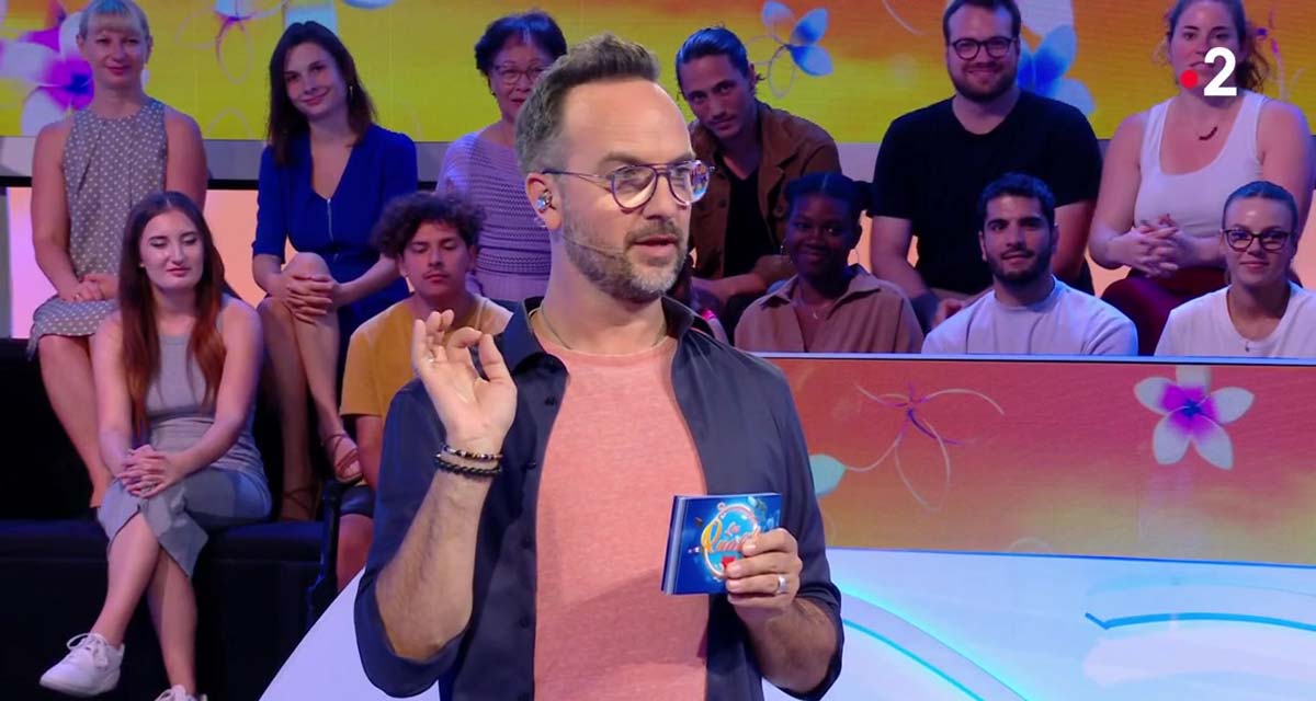 « Je vais recevoir des lettres de menaces » Jarry panique dans Tout le monde veut prendre sa place après une boulette sur France 2 « Je vais recevoir des lettres de menaces » Jarry panique dans Tout le monde veut prendre sa place après une boulette sur France 2