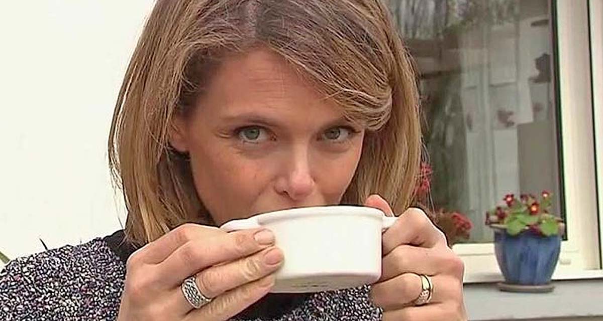 Les Carnets de Julie de retour en catimini sur France 3 après l’annonce du départ de Julie Andrieu sur une autre chaîne Les Carnets de Julie de retour en catimini sur France 3 après l’annonce du départ de Julie Andrieu sur une autre chaîne