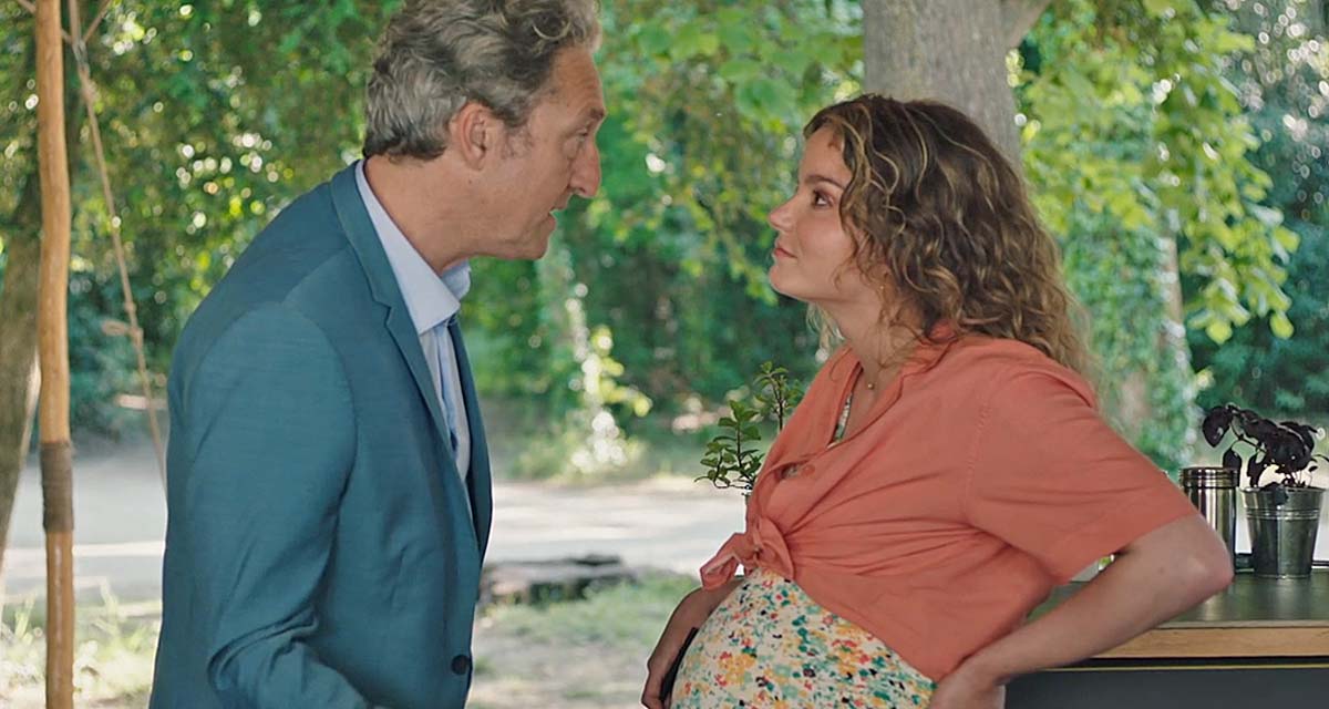 Ici tout commence : Kelly lâche une bombe à Jasmine, le violent recadrage de Teyssier sur TF1 (spoiler) Ici tout commence : Kelly lâche une bombe à Jasmine, le violent recadrage de Teyssier sur TF1 (spoiler)