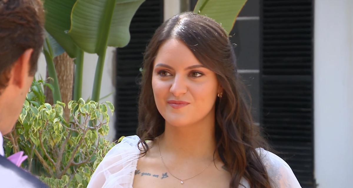 Mariés au premier regard (spoiler) : les invités choqués de la bisexualité de Mallaury Mariés au premier regard (spoiler) : les invités choqués de la bisexualité de Mallaury