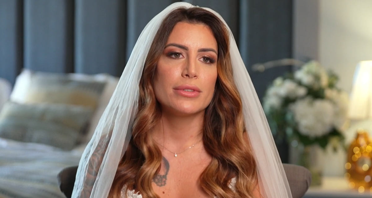 Mariés au premier regard (spoiler) : Marie dévoile les raisons de sa relation compliquée avec son père Roger Mariés au premier regard (spoiler) : Marie dévoile les raisons de sa relation compliquée avec son père Roger