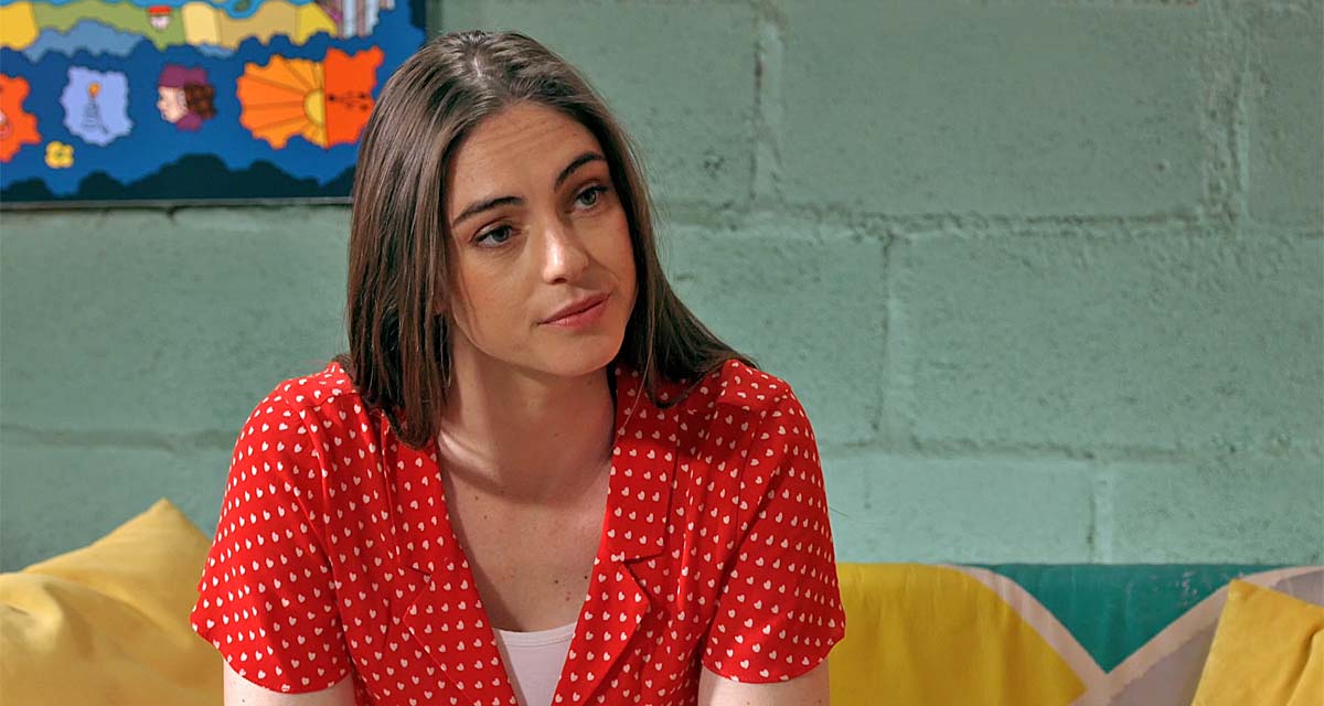 Les mystères de l’amour (spoiler) : Mégane veut devenir actrice, Étienne perd son sang froid Les mystères de l’amour (spoiler) : Mégane veut devenir actrice, Étienne perd son sang froid