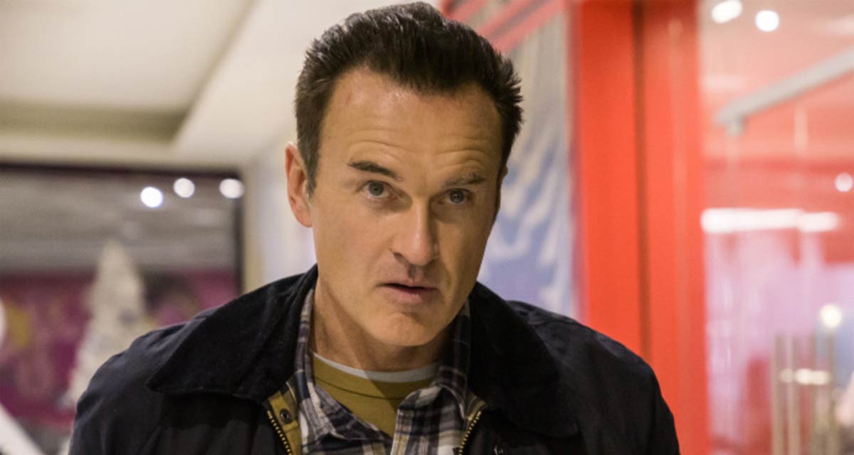 Décès de Julian McMahon : l’hommage du groupe M6 pendant tout l’été Décès de Julian McMahon : l’hommage du groupe M6 pendant tout l’été