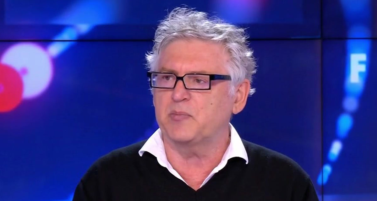 Michel Onfray charge Jean-Luc Mélenchon sur CNews « C’est le roi des perroquets ! » Michel Onfray charge Jean-Luc Mélenchon sur CNews « C’est le roi des perroquets ! »