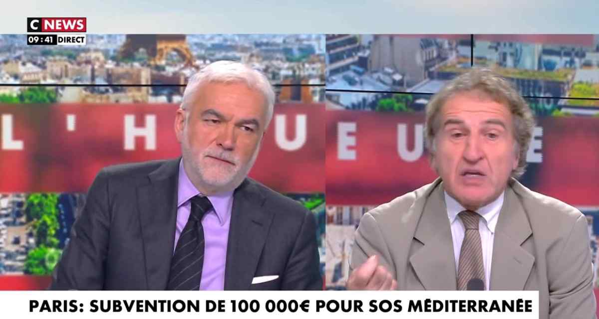 L’heure des Pros : Charlotte d’Ornellas remet en place un chroniqueur, Pascal Praud sous le choc après un dérapage  sur CNews