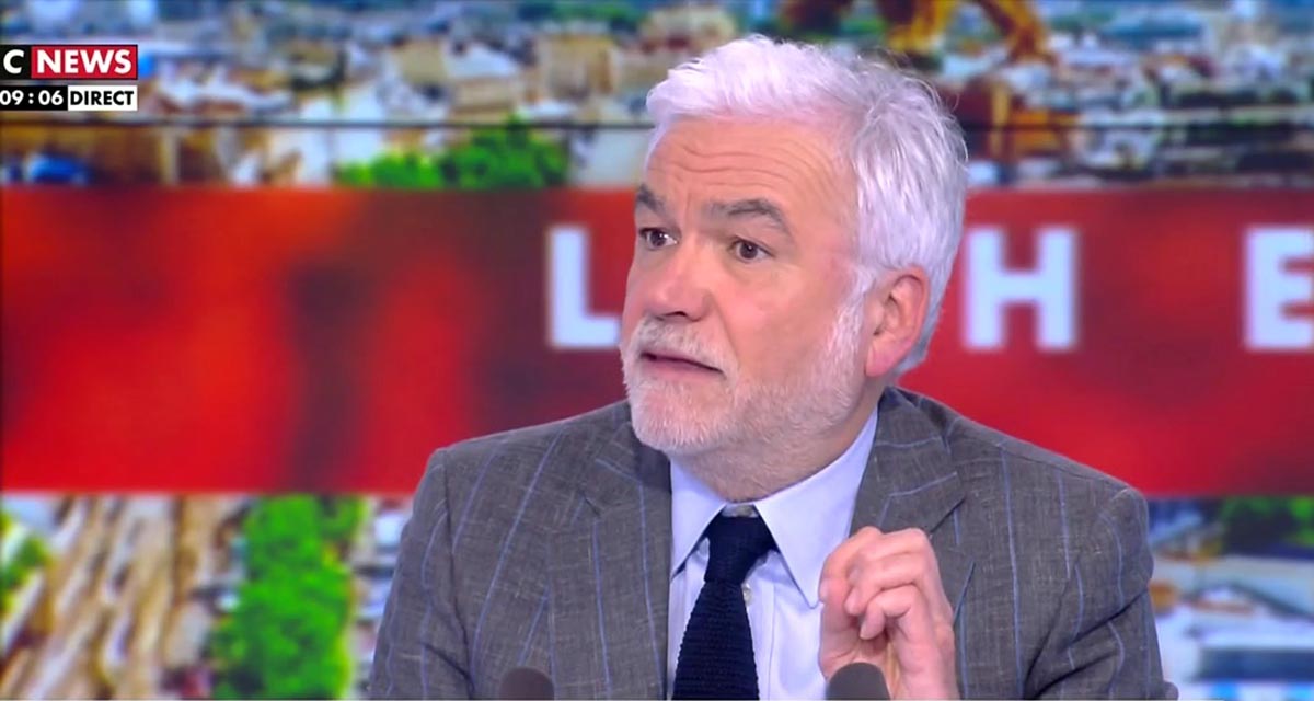 « Ce sont des ringards, des ploucs ! » Pascal Praud part en vrille, Elisabeth Lévy s’offusque sur CNews « Ce sont des ringards, des ploucs ! » Pascal Praud part en vrille, Elisabeth Lévy s’offusque sur CNews