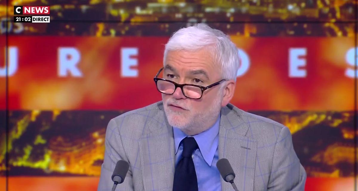 Pascal Praud absent de L’heure des Pros, la raison dévoilée sur CNews Pascal Praud absent de L’heure des Pros, la raison dévoilée sur CNews
