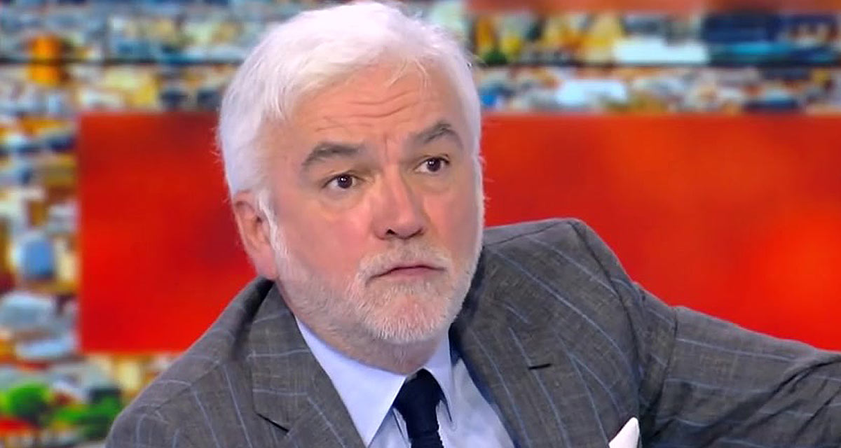 Pascal Praud tape du poing sur la table sur CNews « Si vous pouviez éviter les attaques personnelles… »