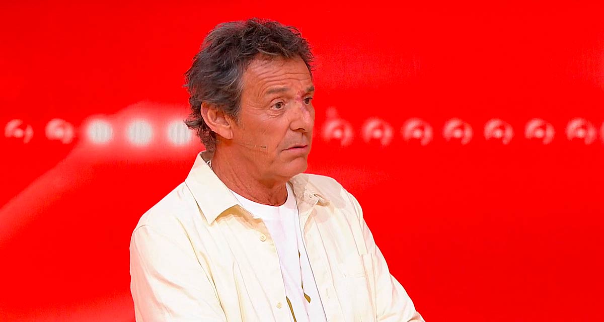 Jean-Luc Reichmann (Les 12 coups de midi) : “Moi j’arrête !” Sa drôle d’annonce à Émilien
Jean-Luc Reichmann (Les 12 coups de midi) : “Moi j’arrête !” Sa drôle d’annonce à Émilien