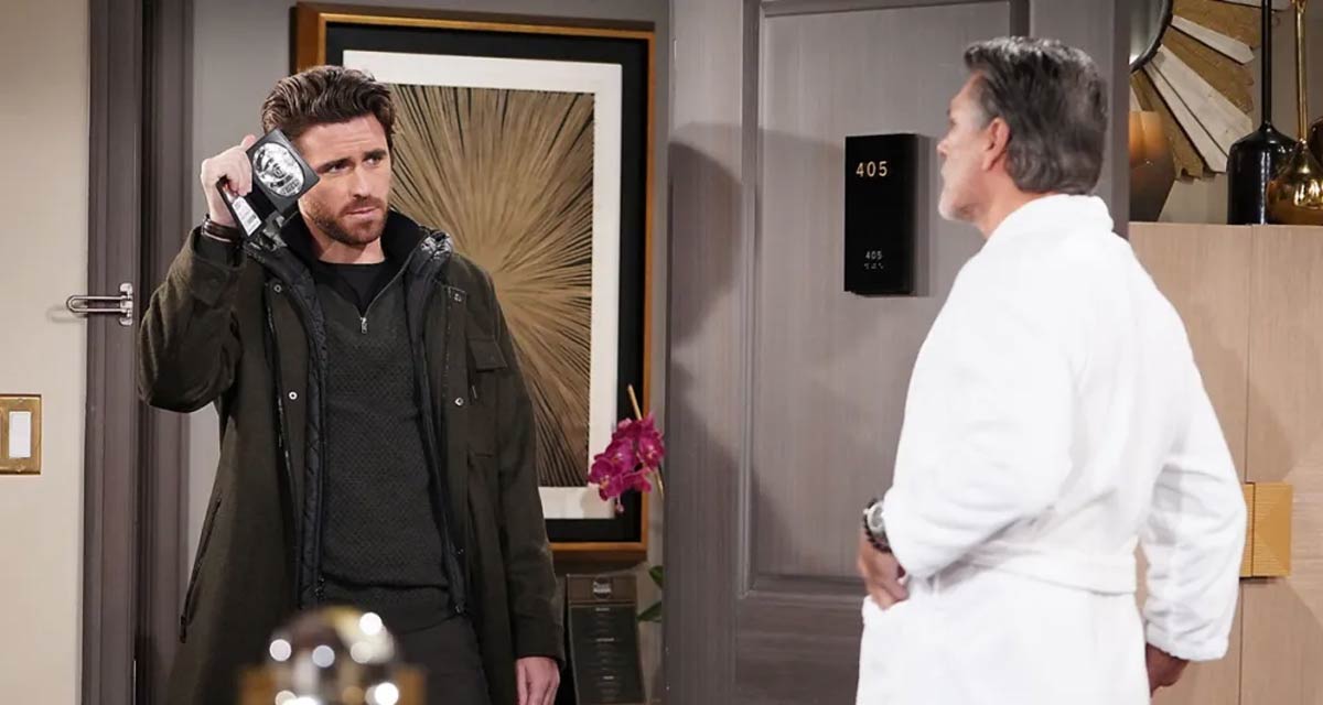 Les feux de l’amour (spoiler) : l’arrestation de Stark, les moments forts des épisodes du 28 juillet au 1er août 2025 Les feux de l’amour (spoiler) : l’arrestation de Stark, les moments forts des épisodes du 28 juillet au 1er août 2025