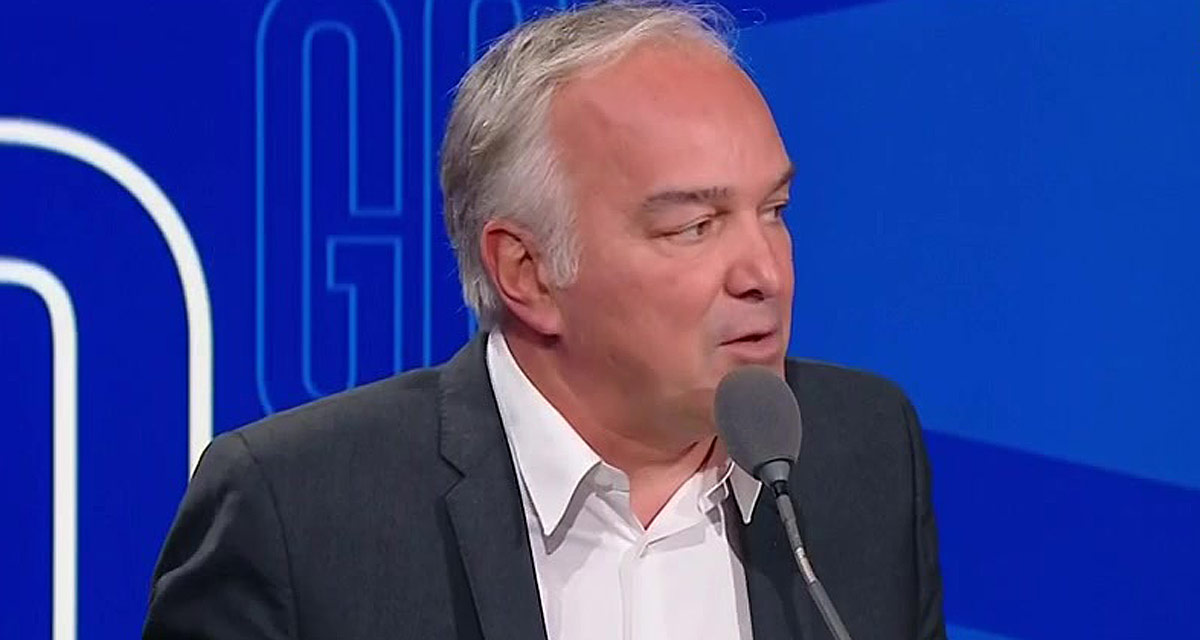 “J’ai un furoncle, je vais m’arrêter !” Olivier Truchot pète les plombs dans Les Grandes Gueules “J’ai un furoncle, je vais m’arrêter !” Olivier Truchot pète les plombs dans Les Grandes Gueules