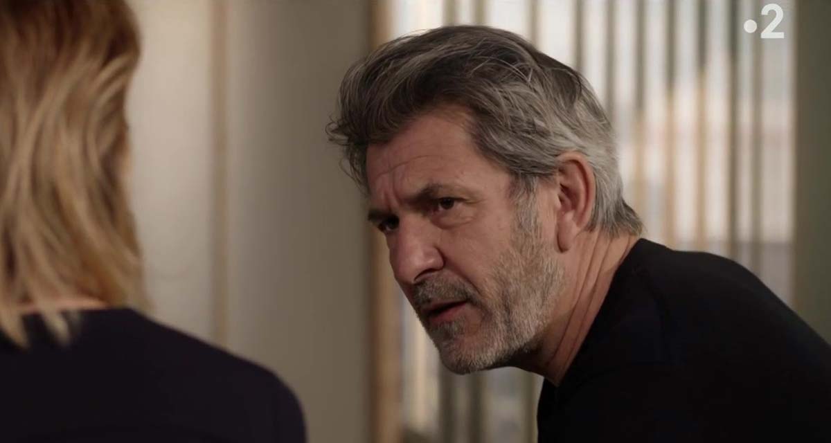 Un si grand soleil (spoiler) : Virgile prêt à tuer Fred Sauzet ? Laurine pète les plombs sur France 2 Un si grand soleil (spoiler) : Virgile prêt à tuer Fred Sauzet ? Laurine pète les plombs sur France 2