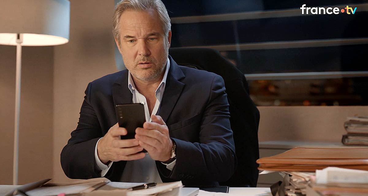 Un si grand soleil (spoiler) : le meurtrier de Fabrice Guillon dévoilé, Florent en danger de mort ? Un si grand soleil (spoiler) : le meurtrier de Fabrice Guillon dévoilé, Florent en danger de mort ?