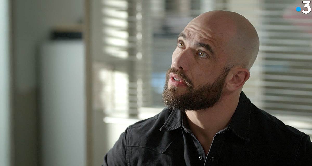 Un si grand soleil (spoiler) : Manu obnubilé par Eve, il pète un plomb Un si grand soleil (spoiler) : Manu obnubilé par Eve, il pète un plomb