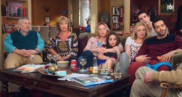 En Famille : la série déménage sur Gulli, Scènes de ménages définitivement évincée ?