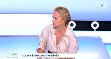 C dans l'air : le coup d'éclat de Caroline Roux, un piège fatal pour France 5 ?