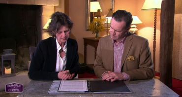 Bienvenue à l'hôtel : Isabelle & Philippe surpris par les commentaires de Laure & Fabrice