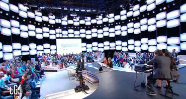 Audiences Canal + : Du Grand au Petit Journal, la lente agonie des programmes en clair 