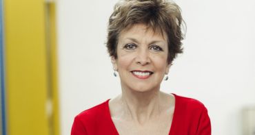 Touche Pas à Mon Poste : Catherine Laborde, « On m'a dit de faire attention à mon image »