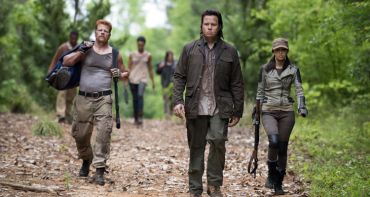 The Walking Dead (saison 5 sur TF1 Séries Films) : Daryl prêt à condamner à mort Noah, Beth retenue prisonnière dans un hôpital