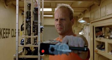 Audiences TV Prime (mardi 31 janvier 2023) : Le voyageur maîtrise S.W.A.T. et Le cinquième élément, Face à Baba (C8) s'incline contre TMC