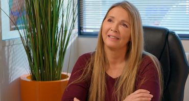 Les mystères de l'amour (spoiler) : Hélène impliquée dans un trafic de drogue, Ingrid dérape dangereusement sur TMC